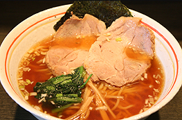 �`���[�V���[��